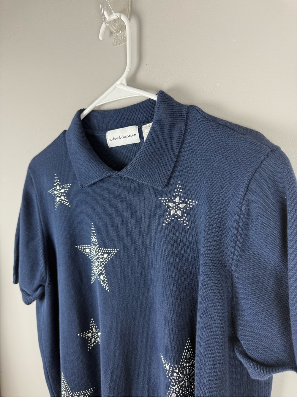 Alfred Dunner Women’s Navy Collared Short Sleeve Shirt SZ L Bedazzled Starts